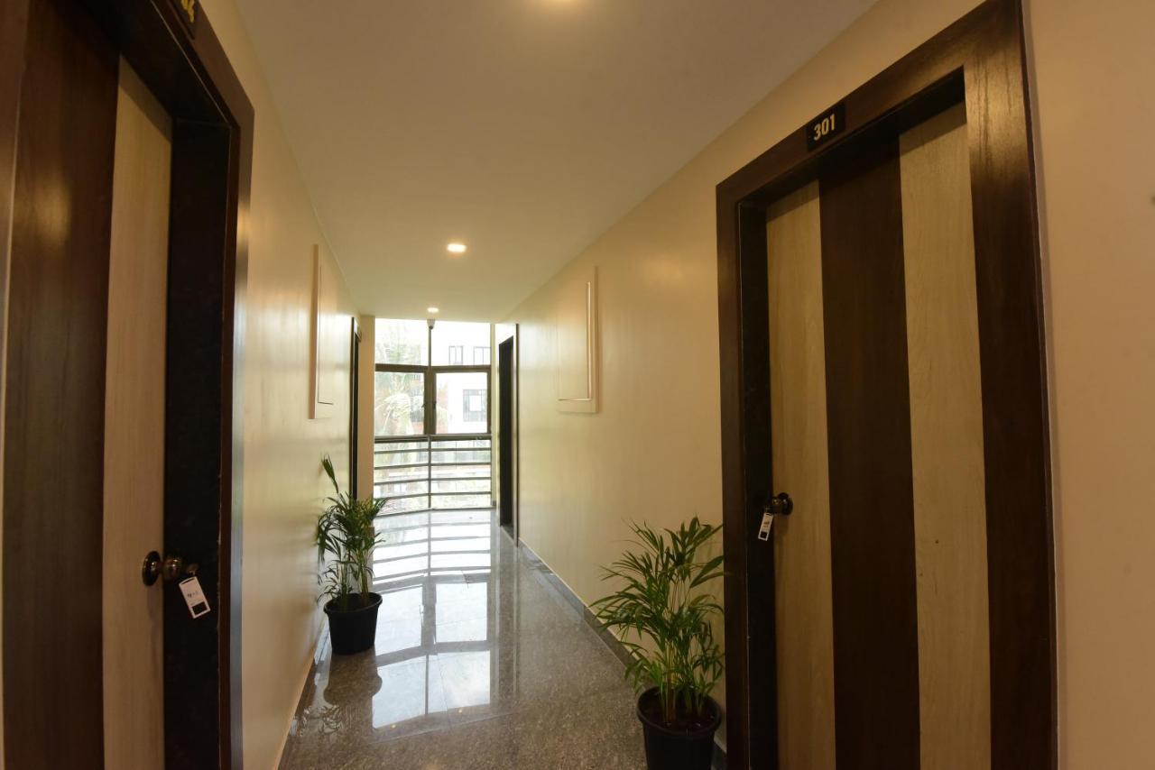 Hotel Sitara Inn Ratnāgiri Extérieur photo
