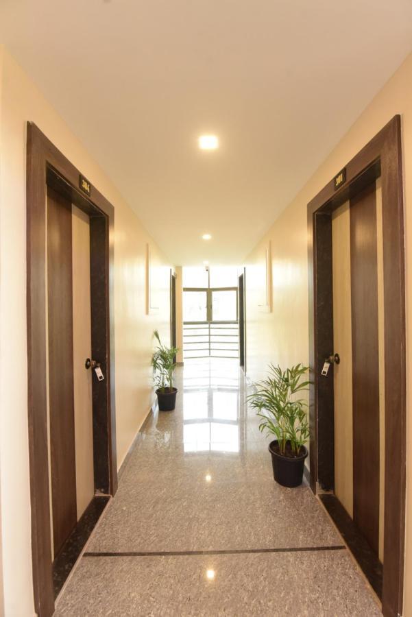 Hotel Sitara Inn Ratnāgiri Extérieur photo